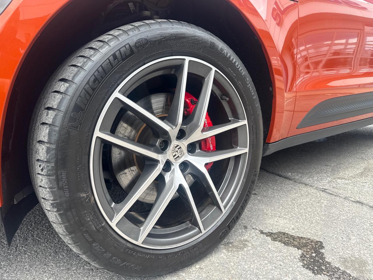 2023 Porsche Macan S 4dr All-Wheel Drive Photo