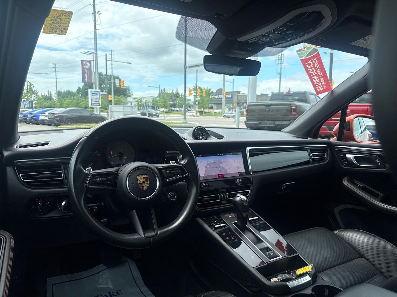 2023 Porsche Macan S 4dr All-Wheel Drive Photo