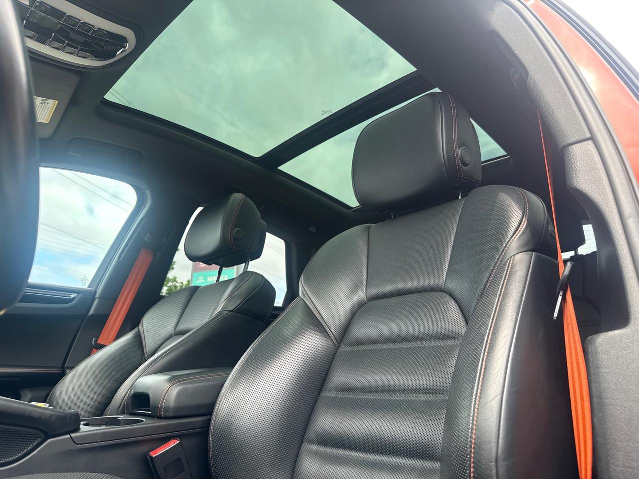 2023 Porsche Macan S 4dr All-Wheel Drive Photo