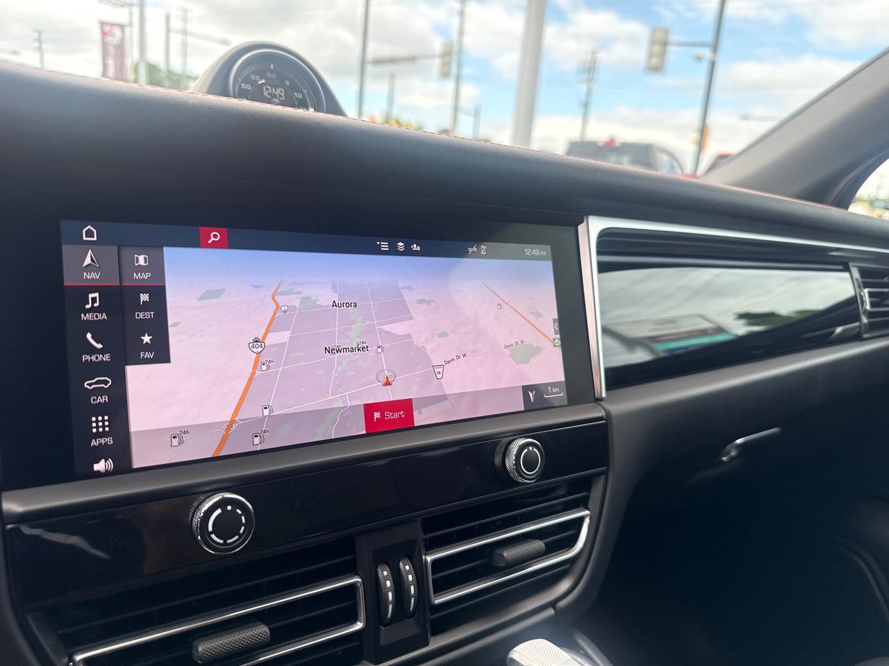 2023 Porsche Macan S 4dr All-Wheel Drive Photo