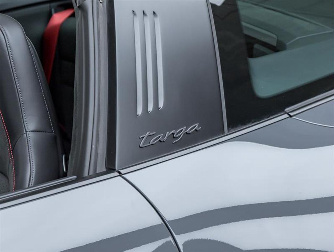 2025 Porsche 911  Photo