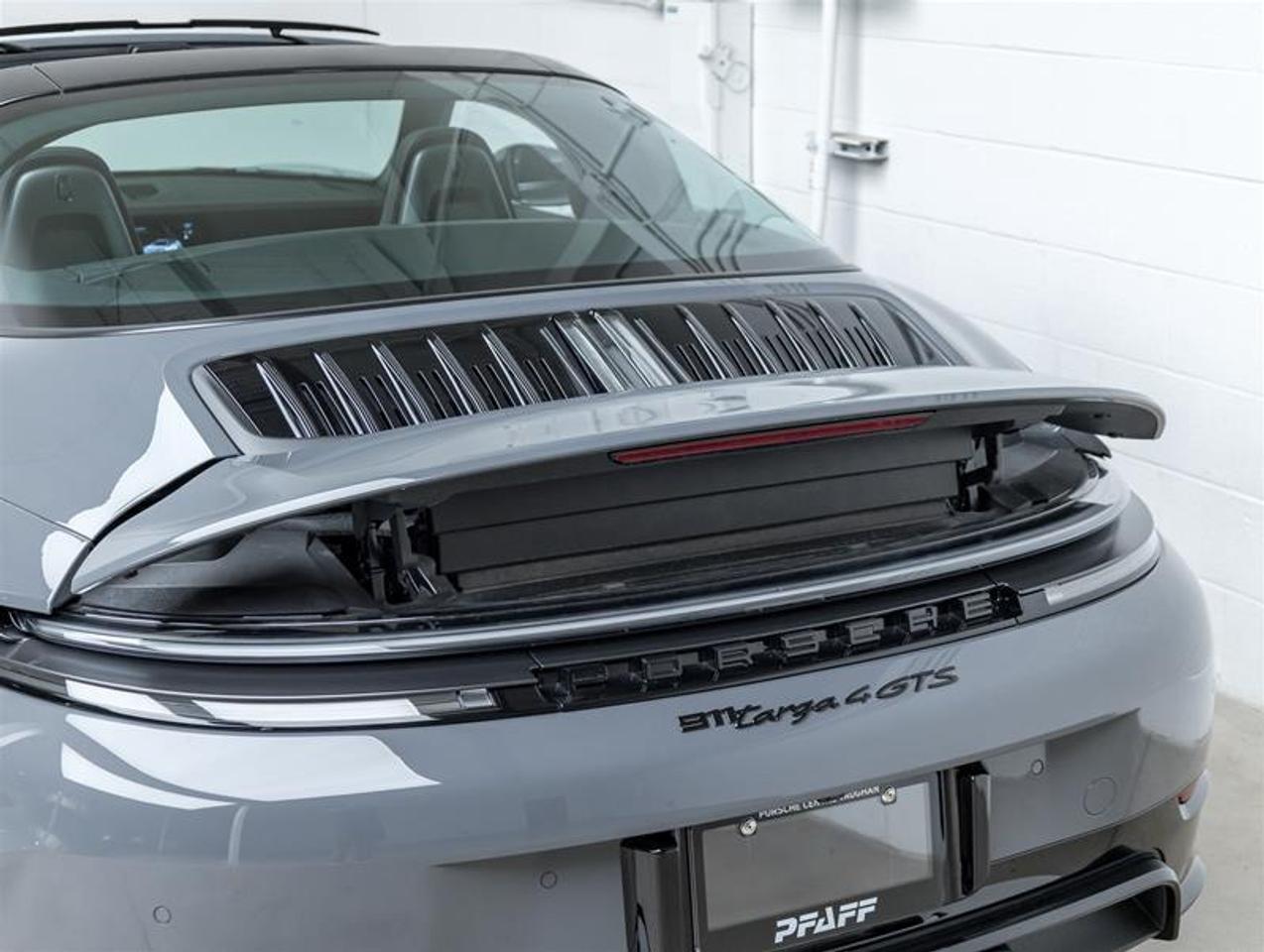 2025 Porsche 911  Photo