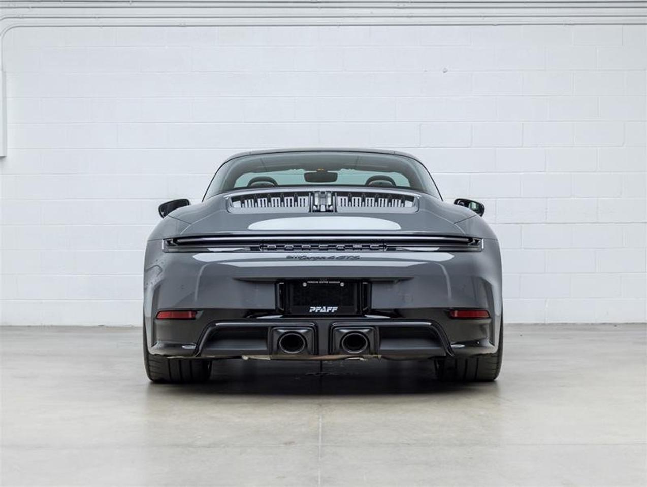 2025 Porsche 911  Photo