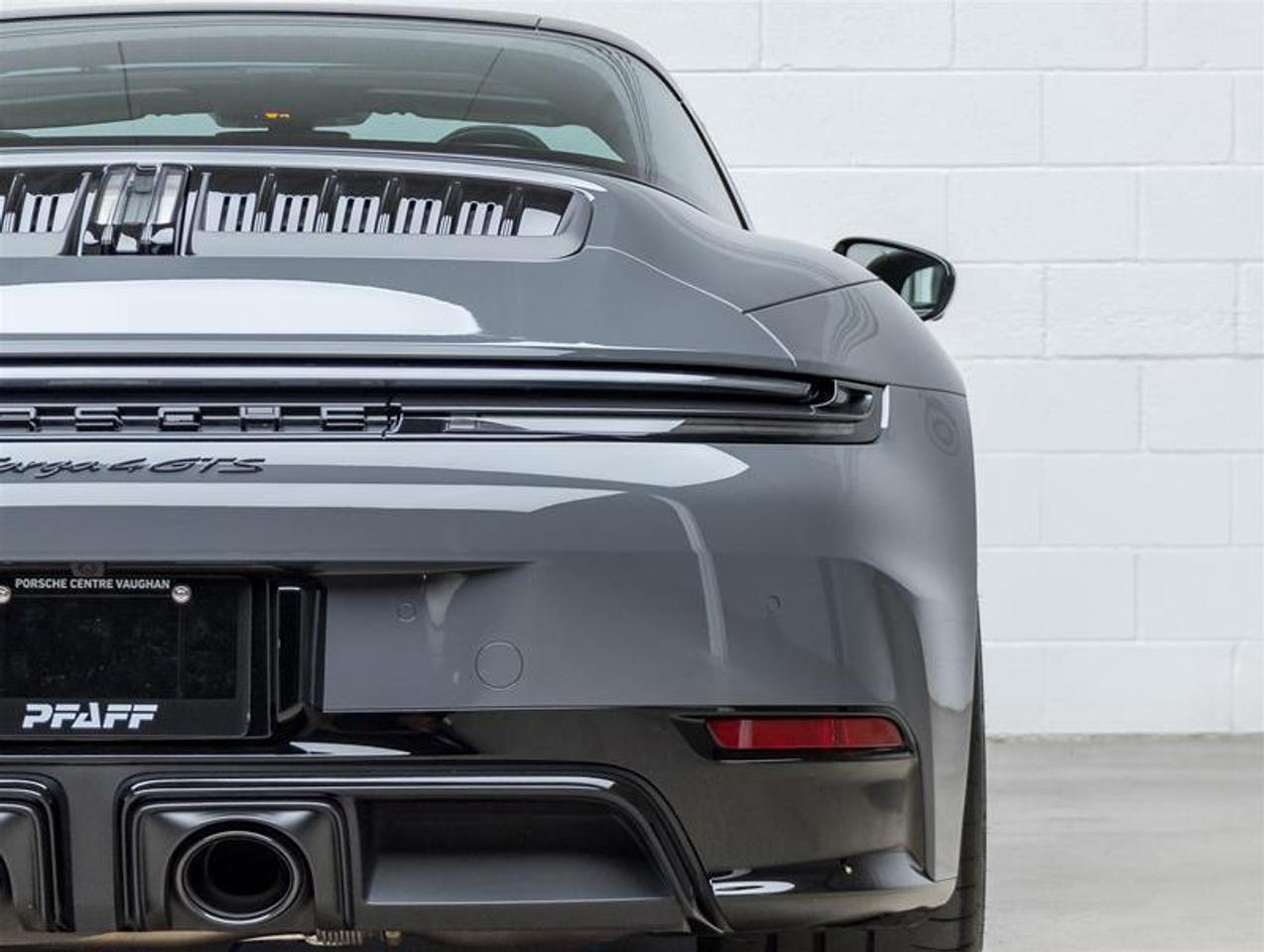 2025 Porsche 911  Photo