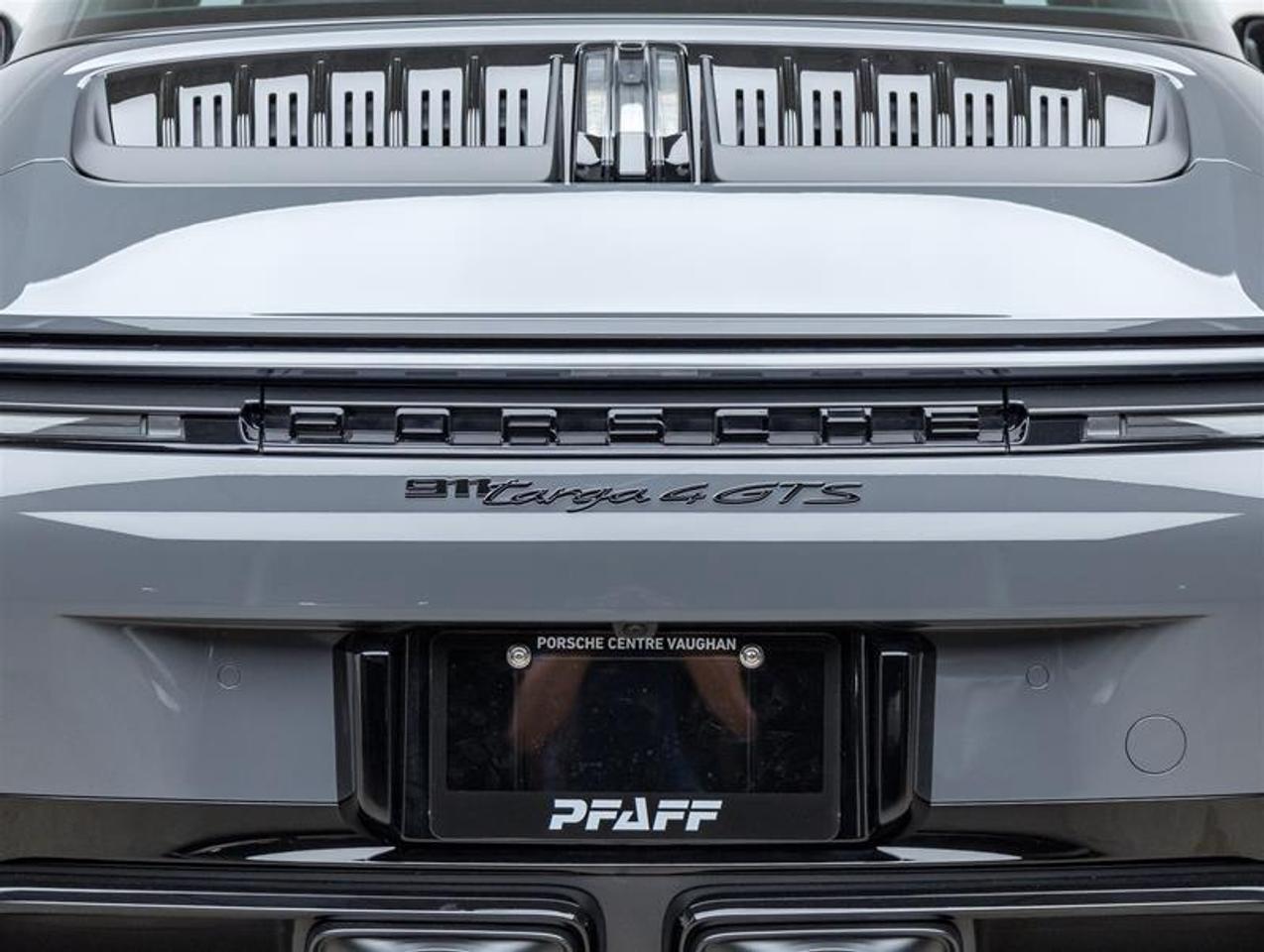 2025 Porsche 911  Photo