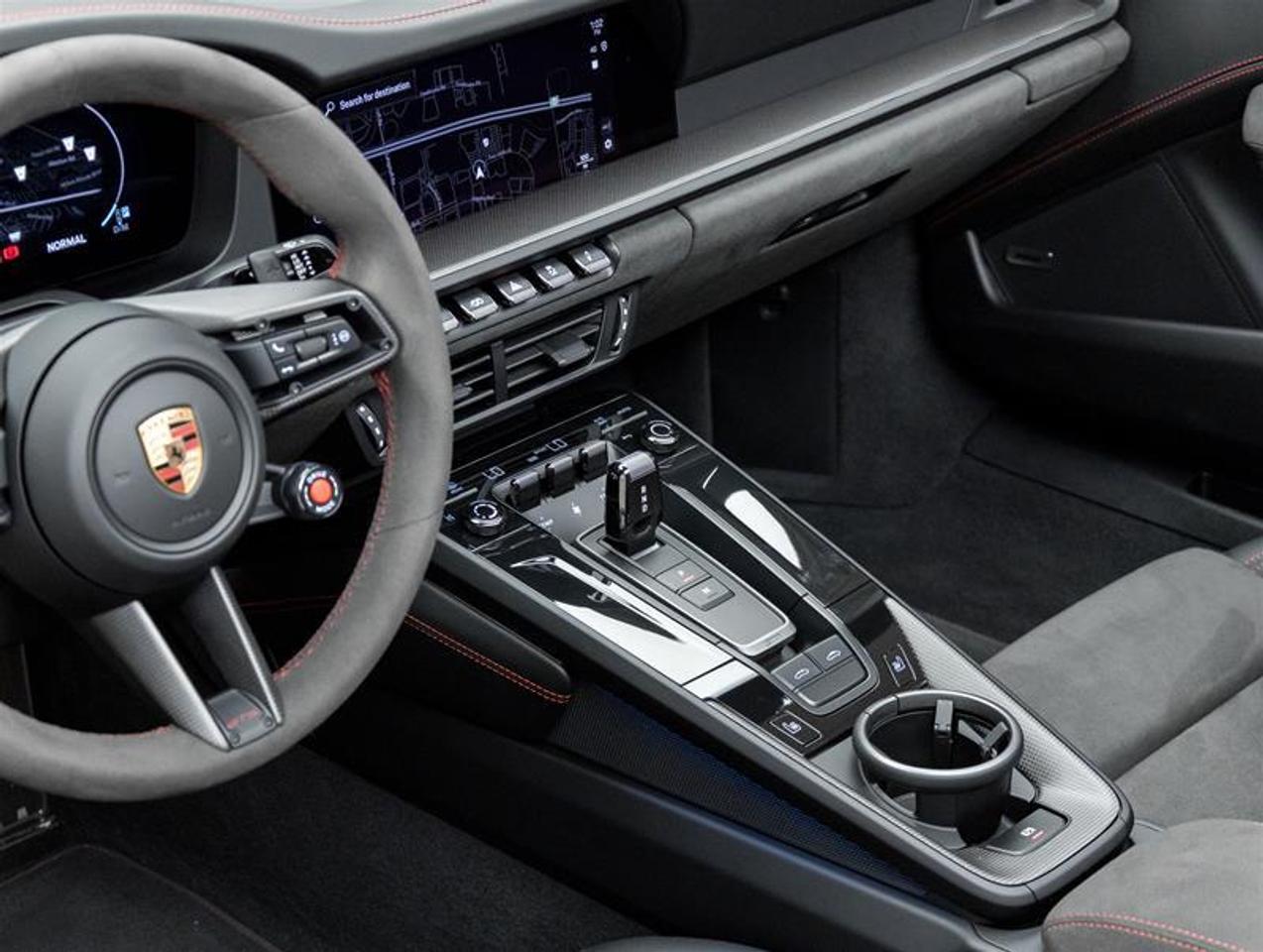 2025 Porsche 911  Photo