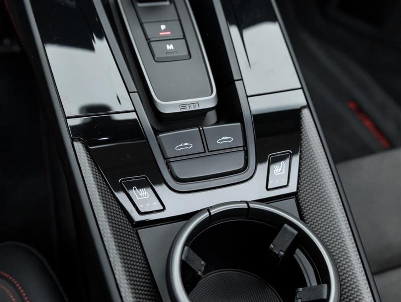 2025 Porsche 911  Photo