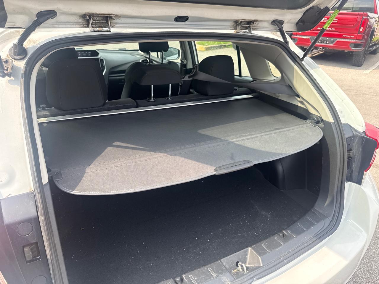 2018 Subaru Impreza Touring (CVT) 4dr Hatchback Photo