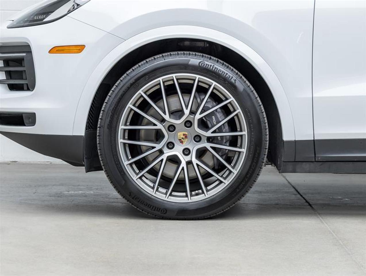 2023 Porsche Cayenne  Photo
