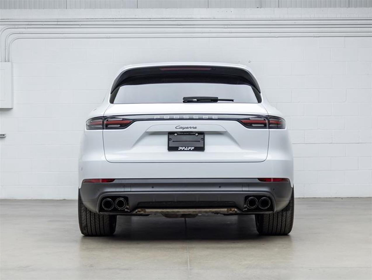 2023 Porsche Cayenne  Photo