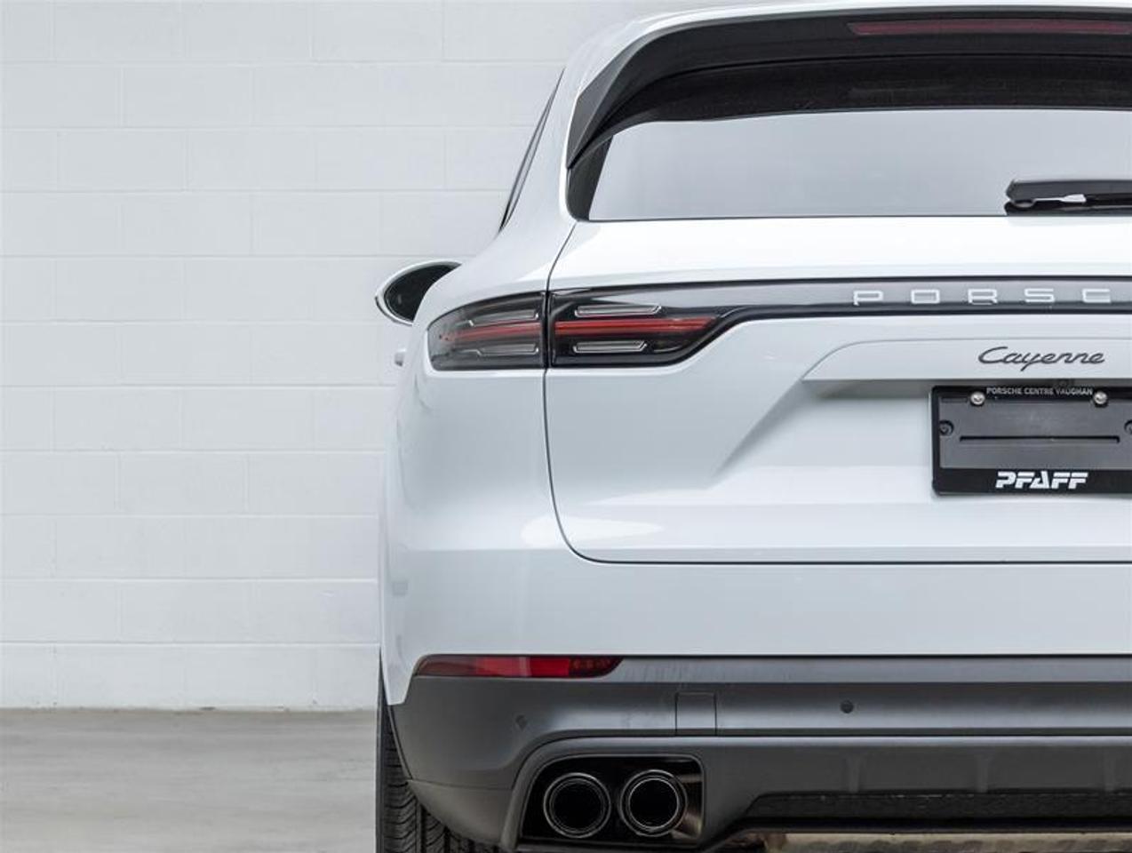 2023 Porsche Cayenne  Photo
