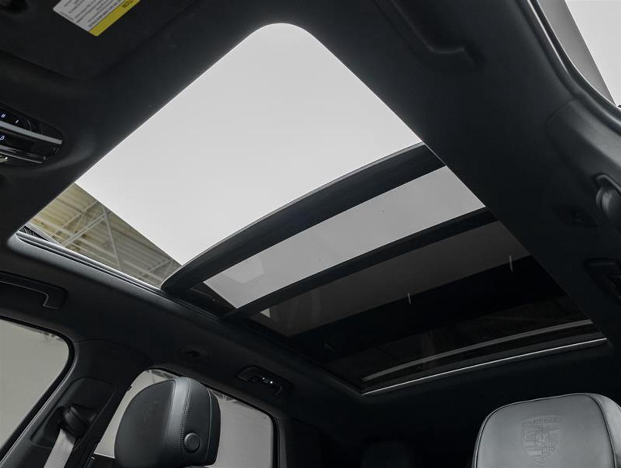 2023 Porsche Cayenne  Photo