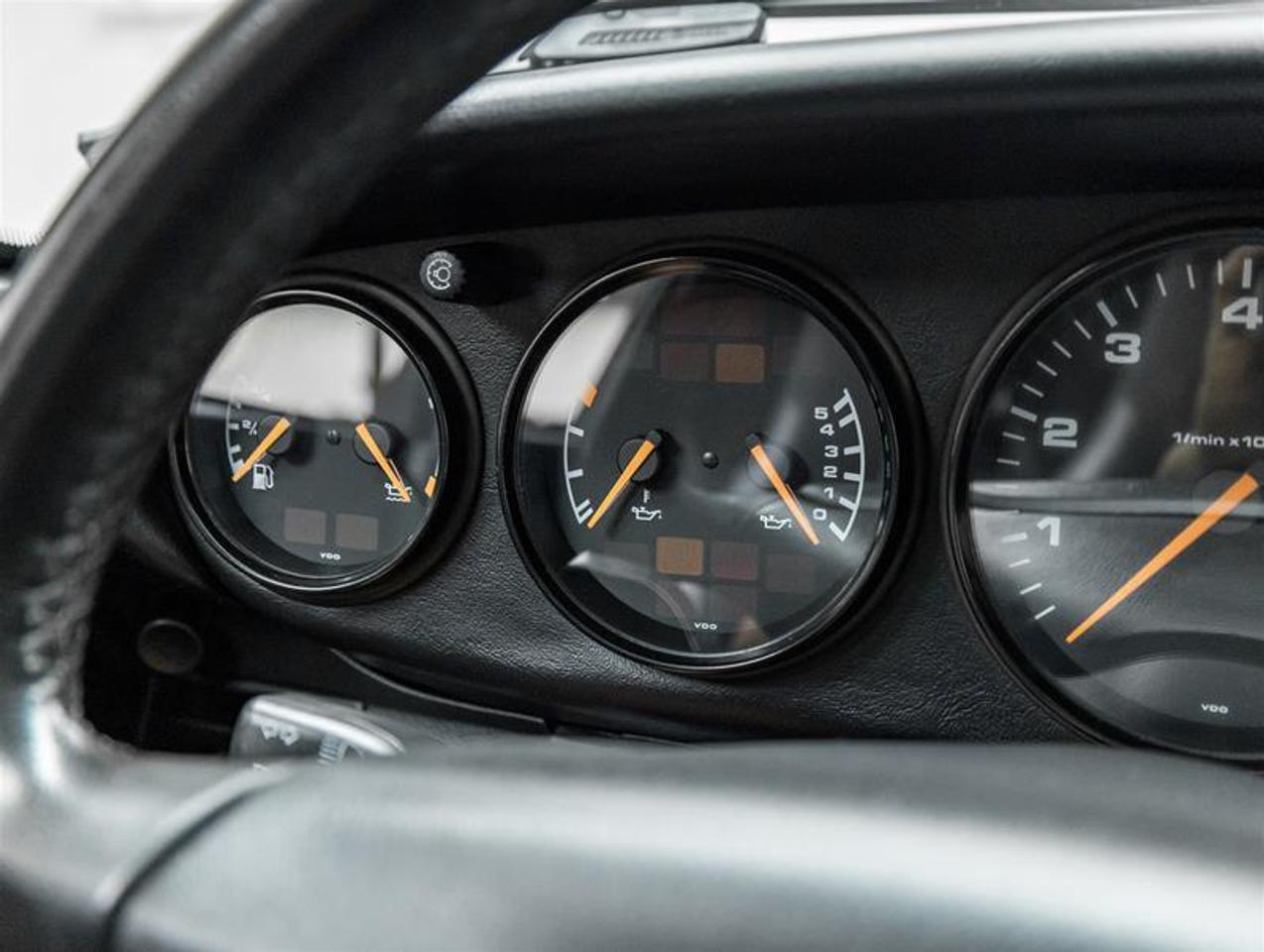 1994 Porsche 911  Photo
