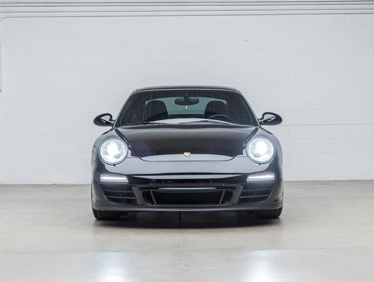 2011 Porsche 911  Photo