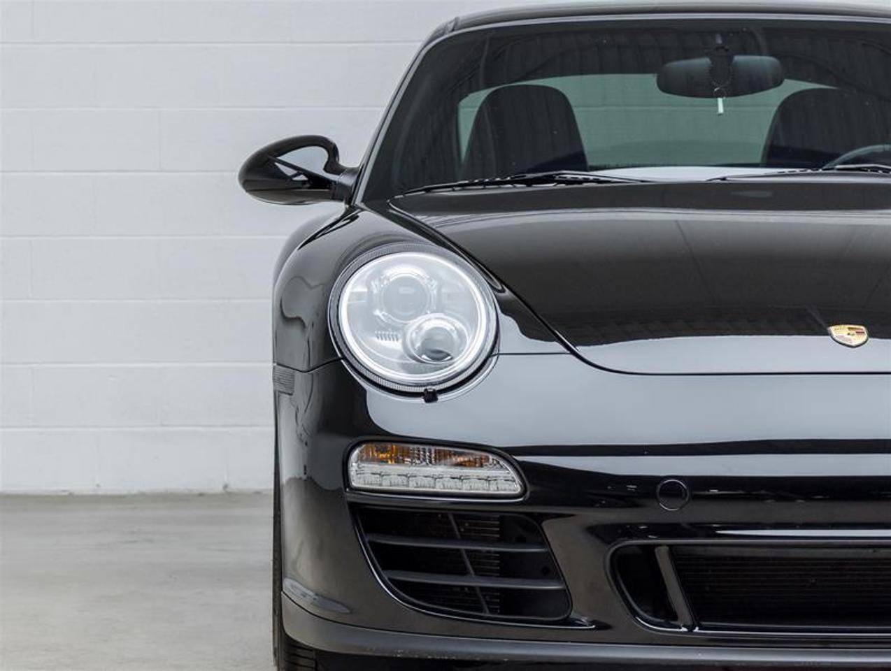 2011 Porsche 911  Photo