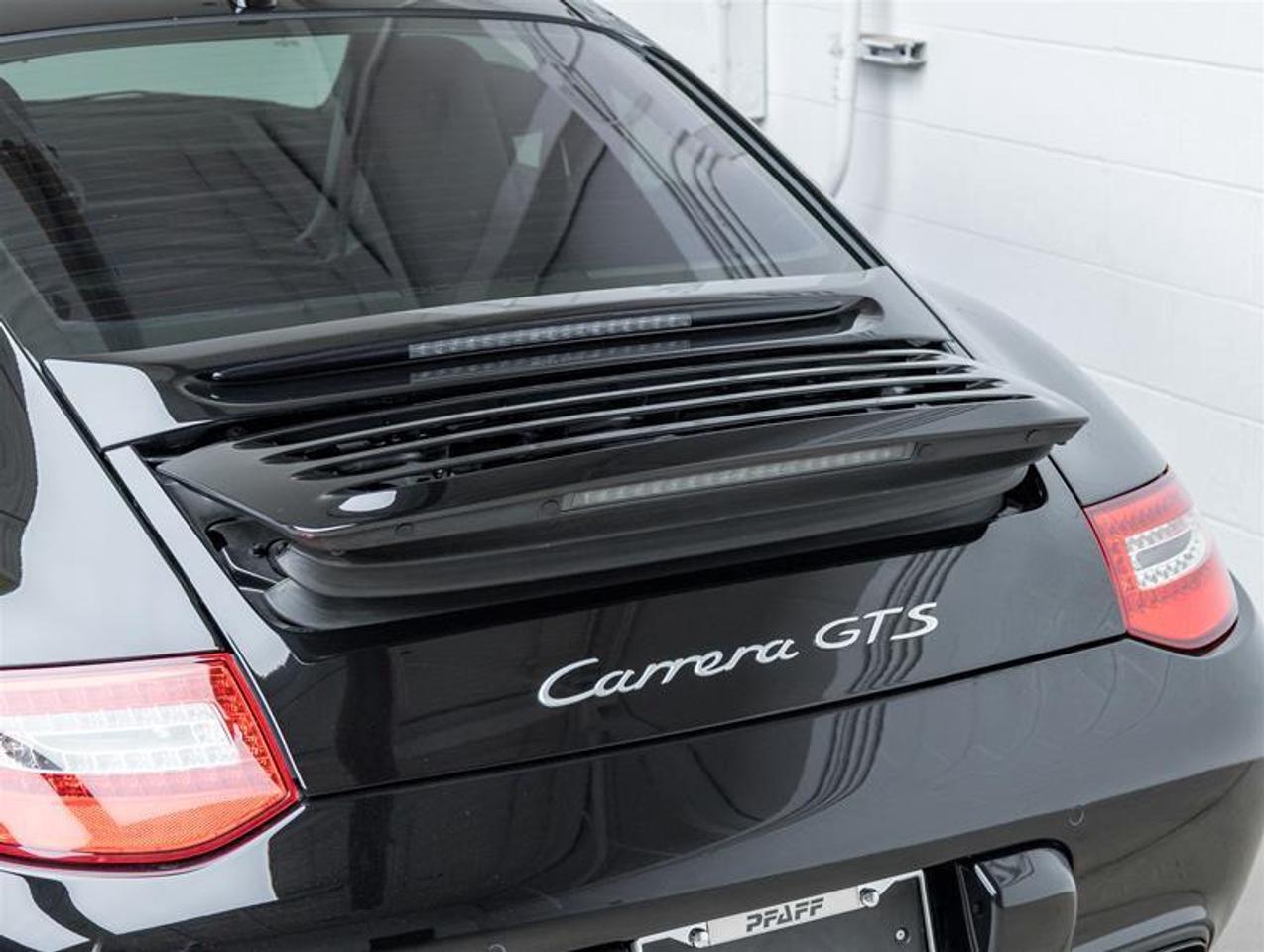 2011 Porsche 911  Photo