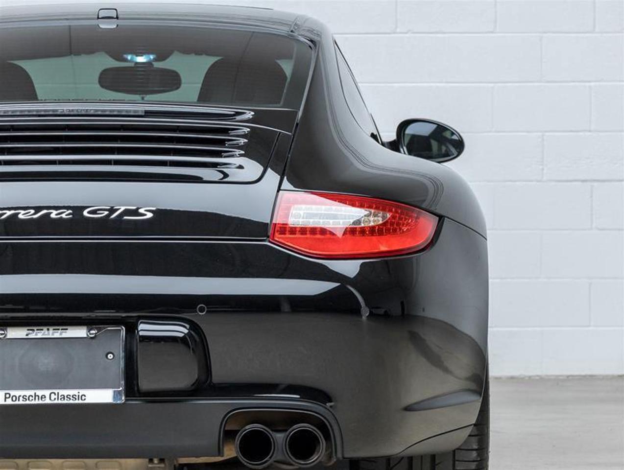 2011 Porsche 911  Photo