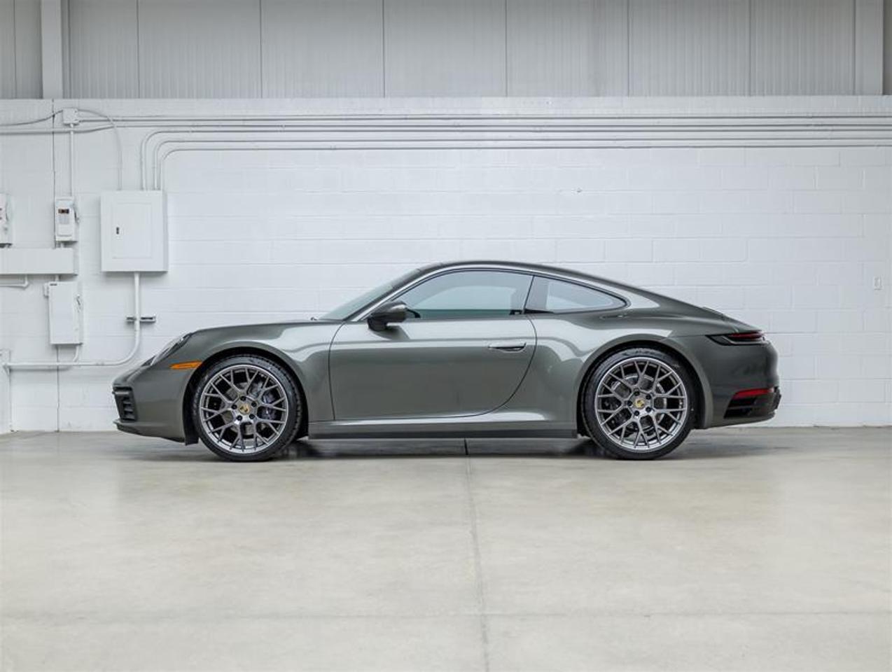 2020 Porsche 911  Photo