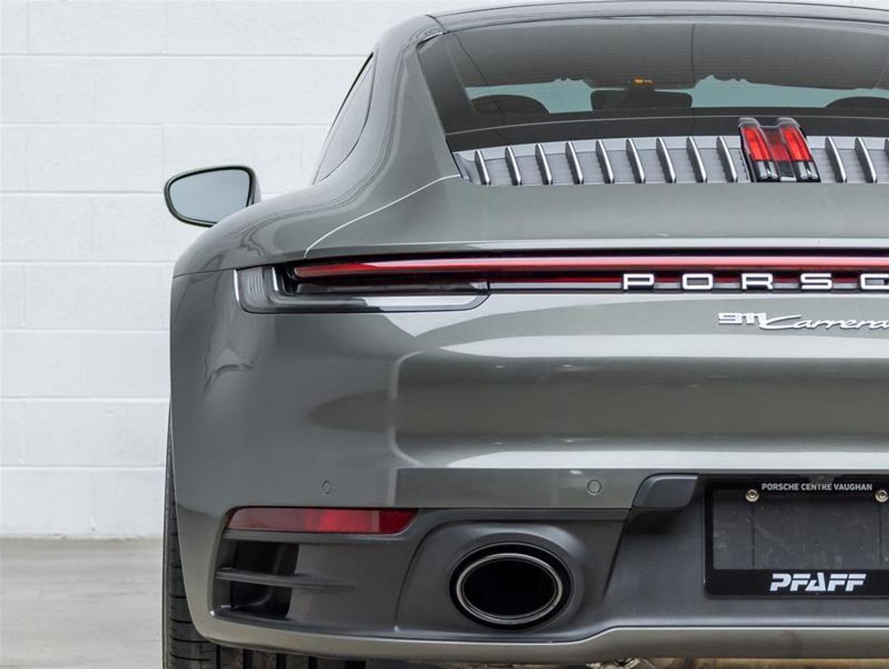 2020 Porsche 911  Photo