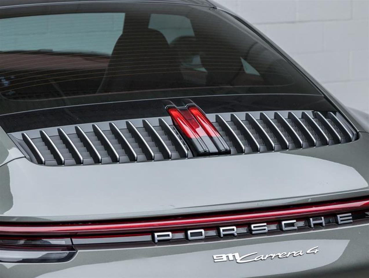 2020 Porsche 911  Photo
