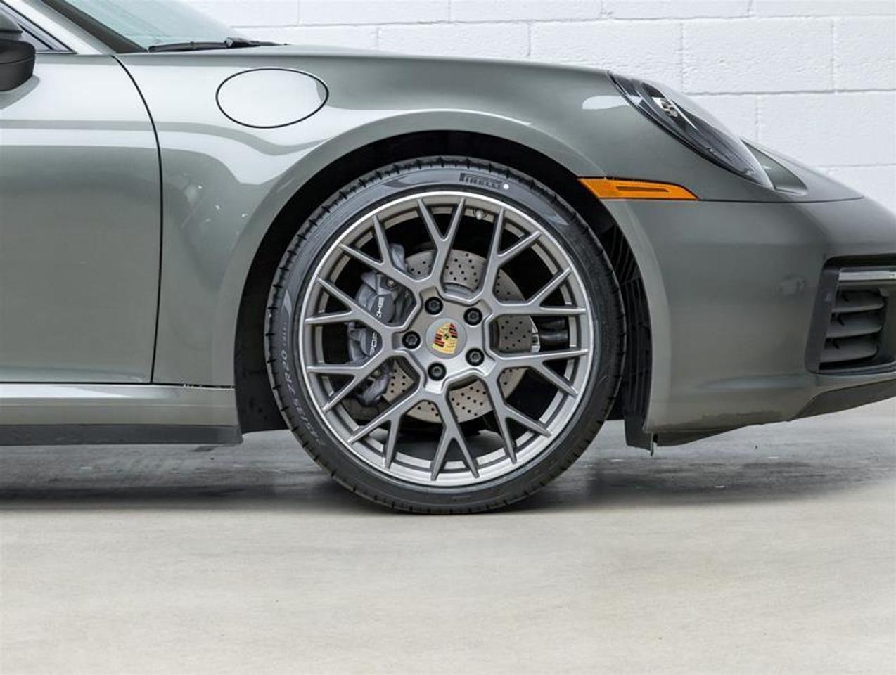 2020 Porsche 911  Photo