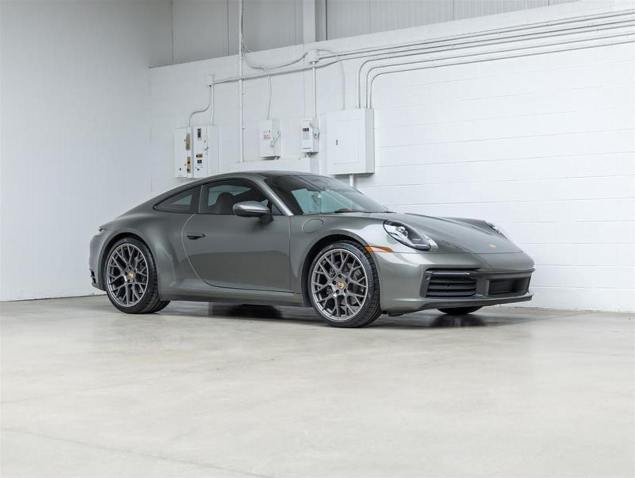 2020 Porsche 911  Photo