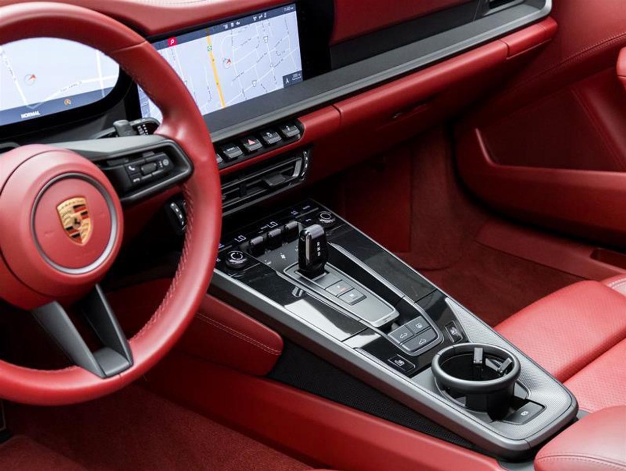 2020 Porsche 911  Photo