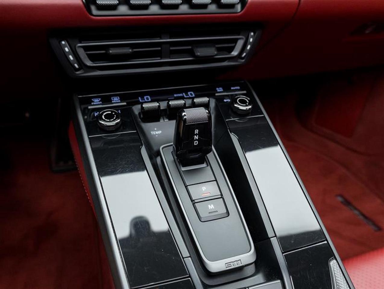 2020 Porsche 911  Photo
