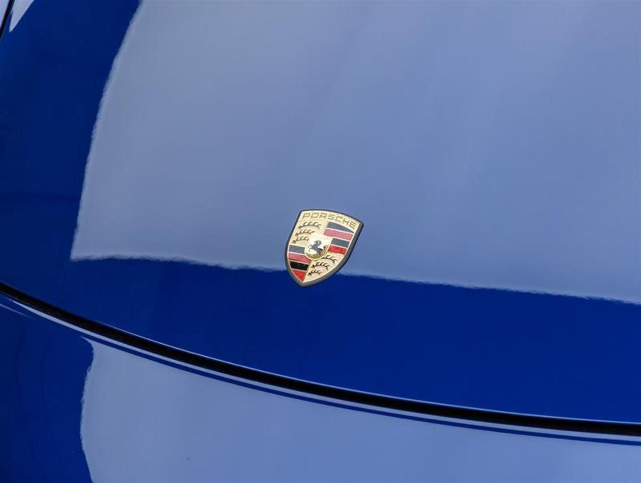 2001 Porsche 911  Photo