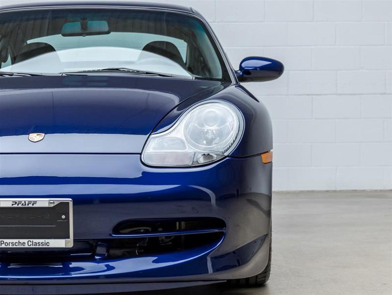 2001 Porsche 911  Photo