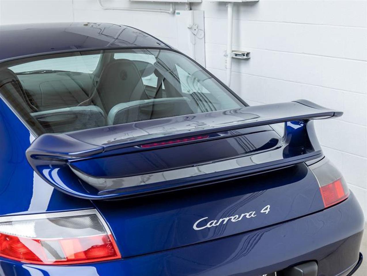 2001 Porsche 911  Photo