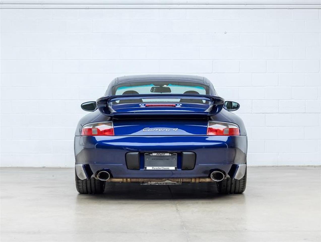 2001 Porsche 911  Photo