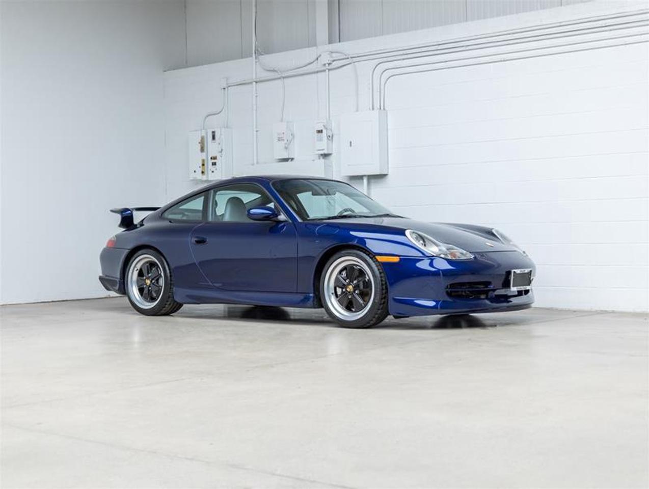 2001 Porsche 911  Photo