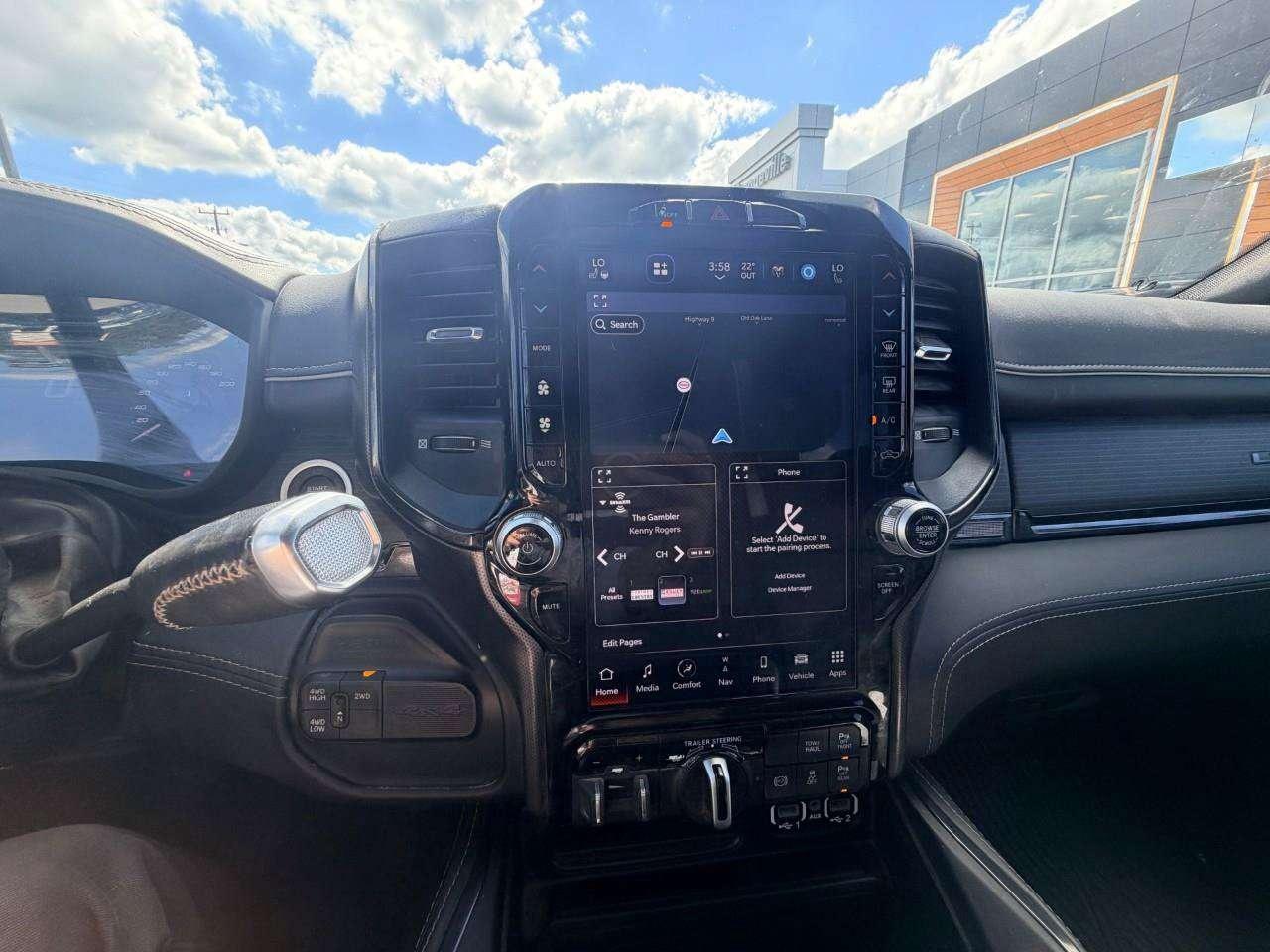 2023 RAM 2500 LIMITED, 6.7L DIESEL V6, 4X4, ALLOYS, HARMAN/KARDON, LEATHER, 1-OWNER, CERTIFIED PREOWNED! Photo