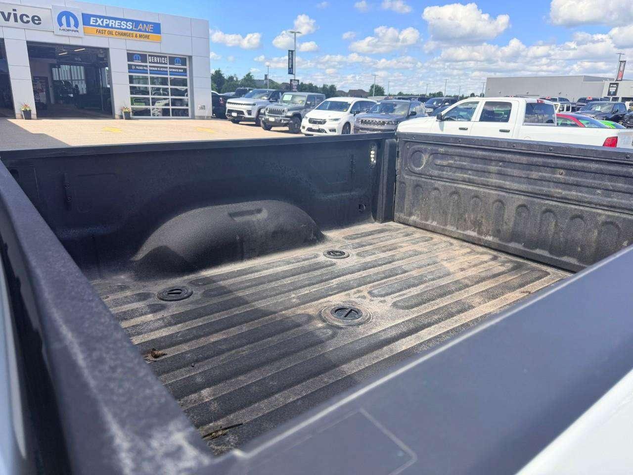 2023 RAM 2500 LIMITED, 6.7L DIESEL V6, 4X4, ALLOYS, HARMAN/KARDON, LEATHER, 1-OWNER, CERTIFIED PREOWNED! Photo