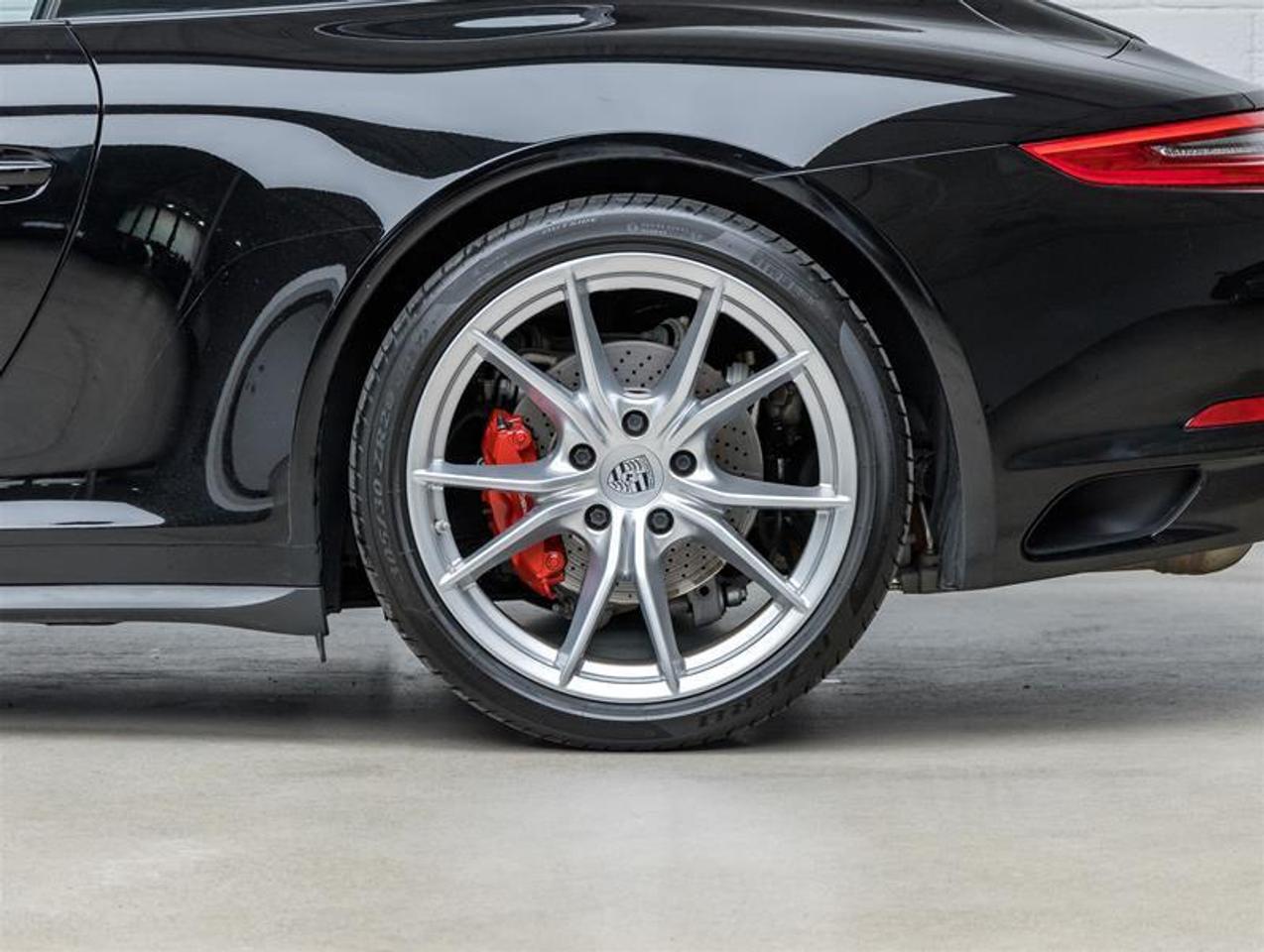 2017 Porsche 911  Photo