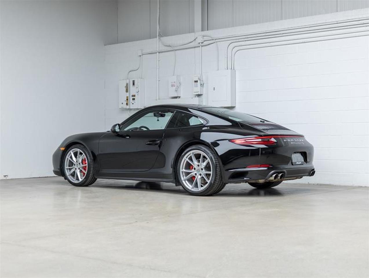 2017 Porsche 911  Photo