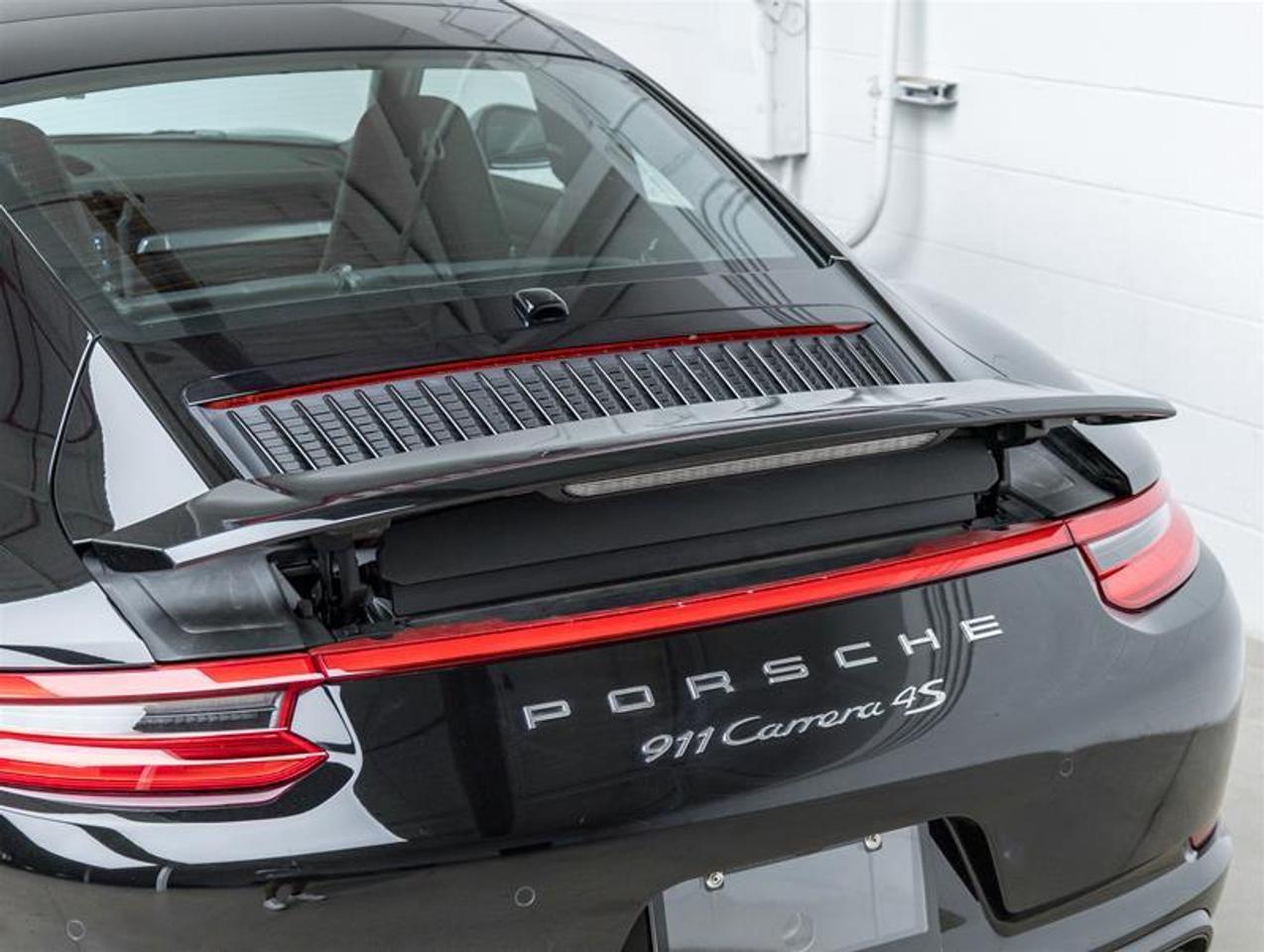2017 Porsche 911  Photo