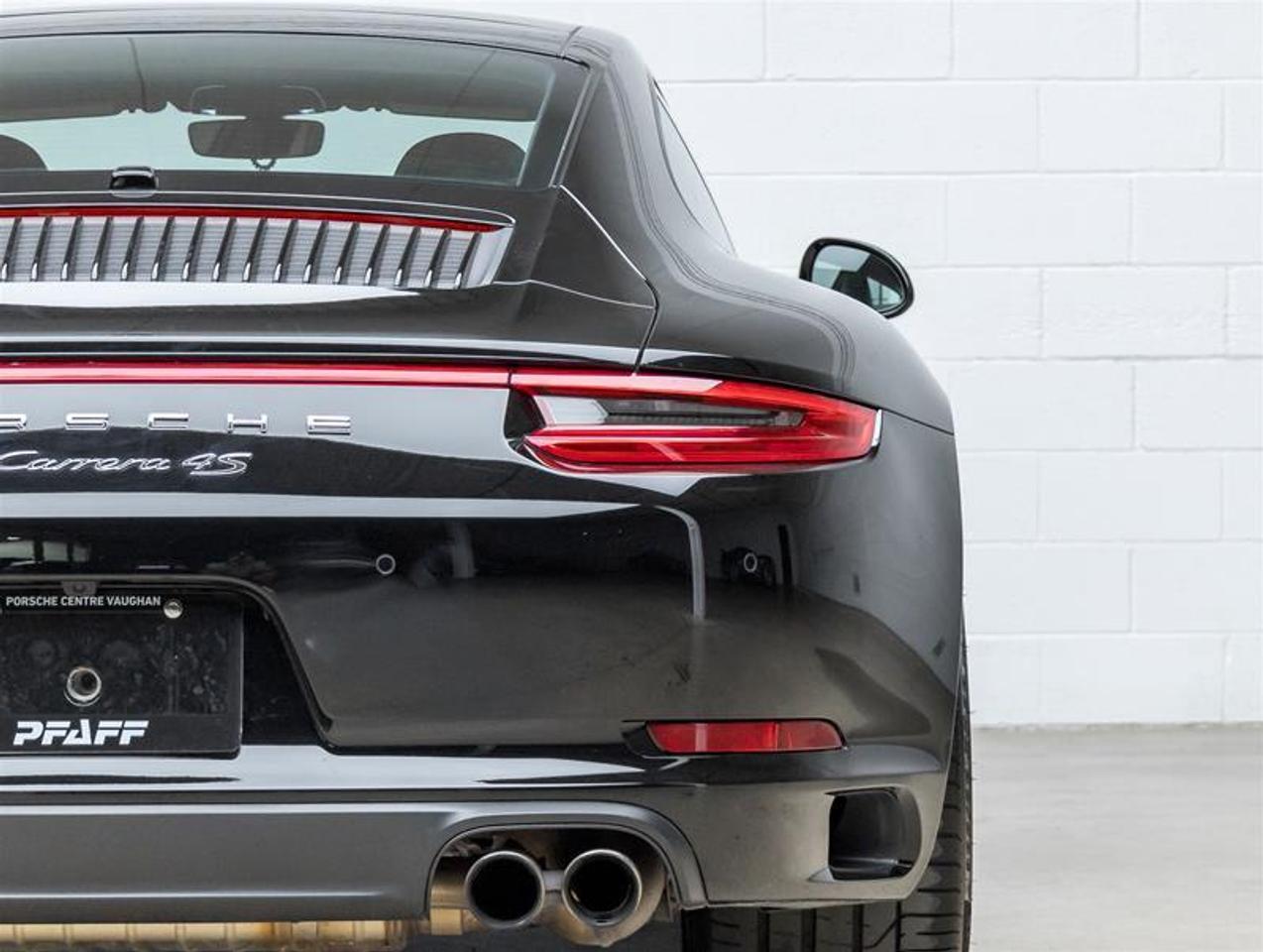 2017 Porsche 911  Photo