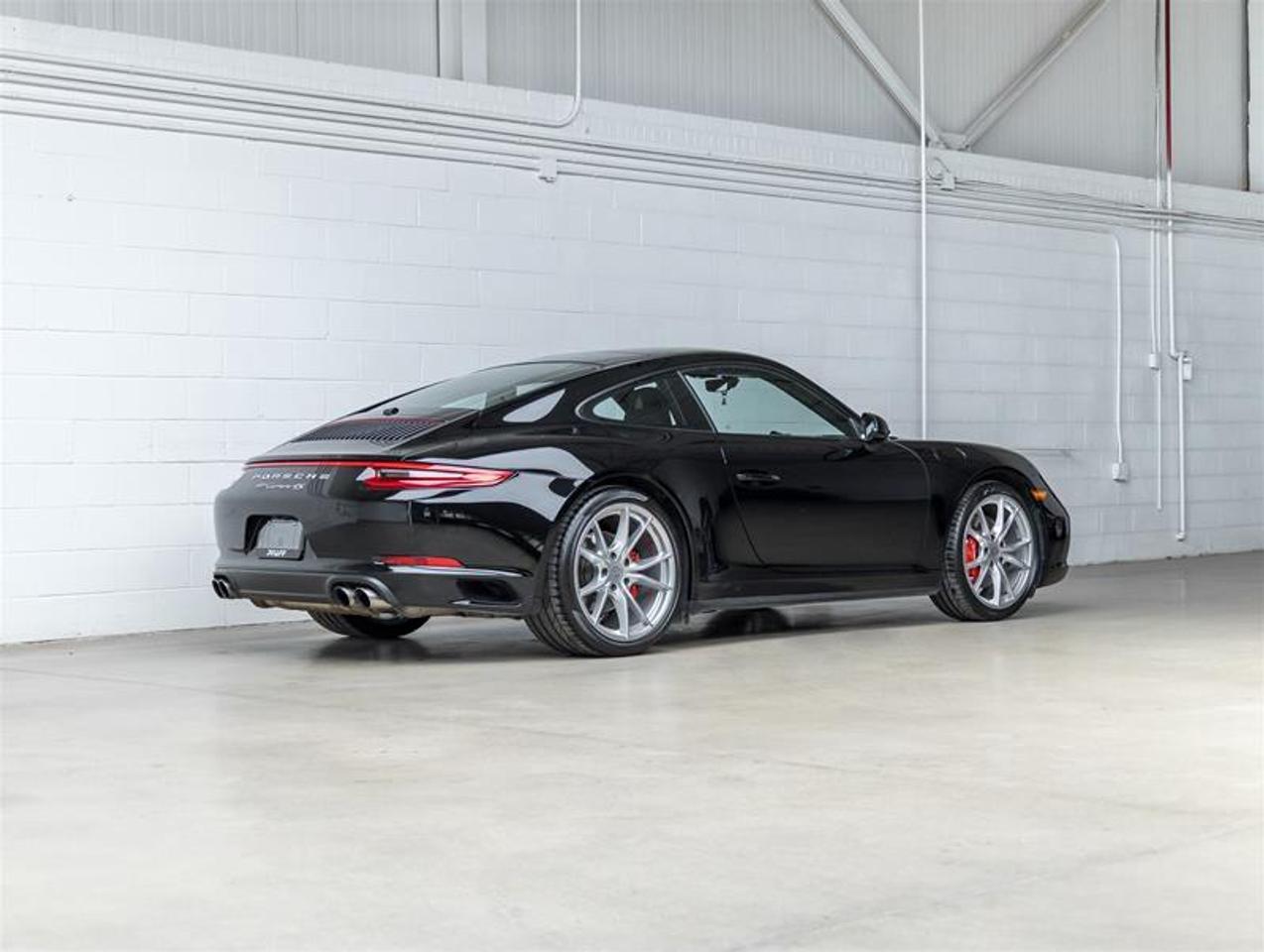2017 Porsche 911  Photo
