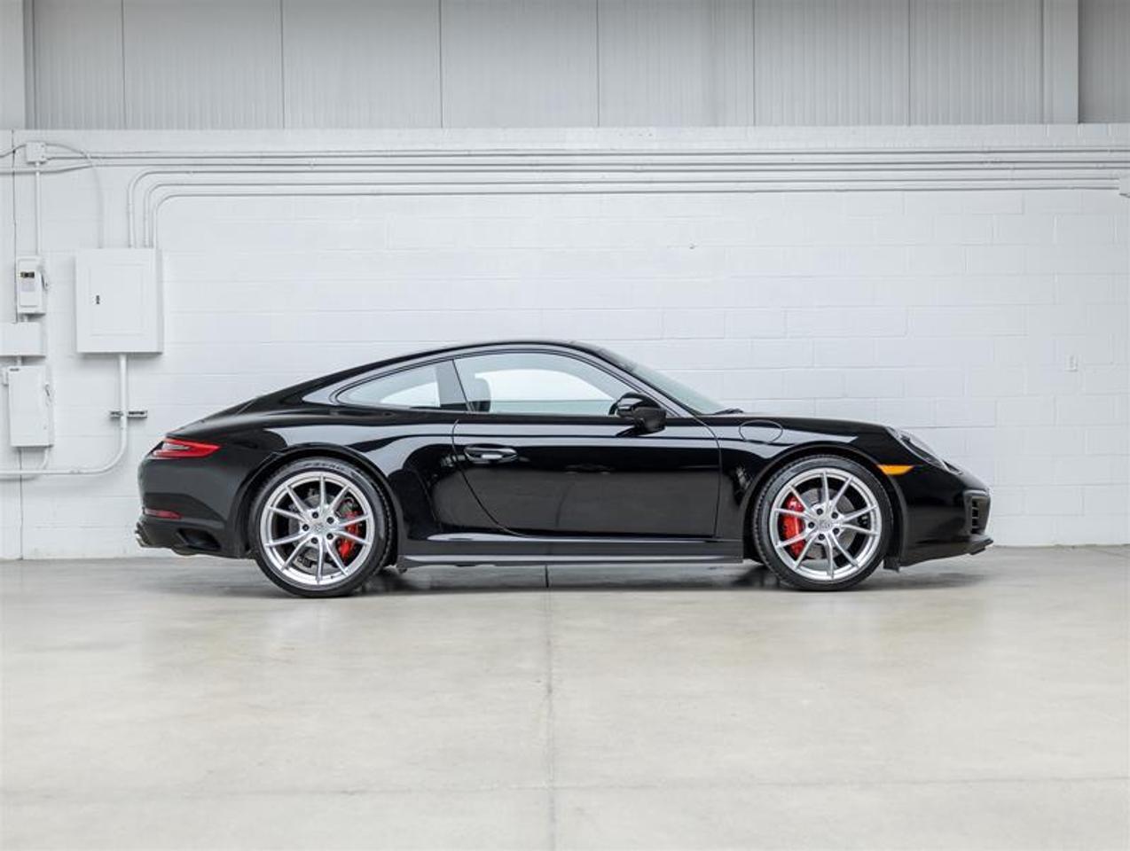 2017 Porsche 911  Photo