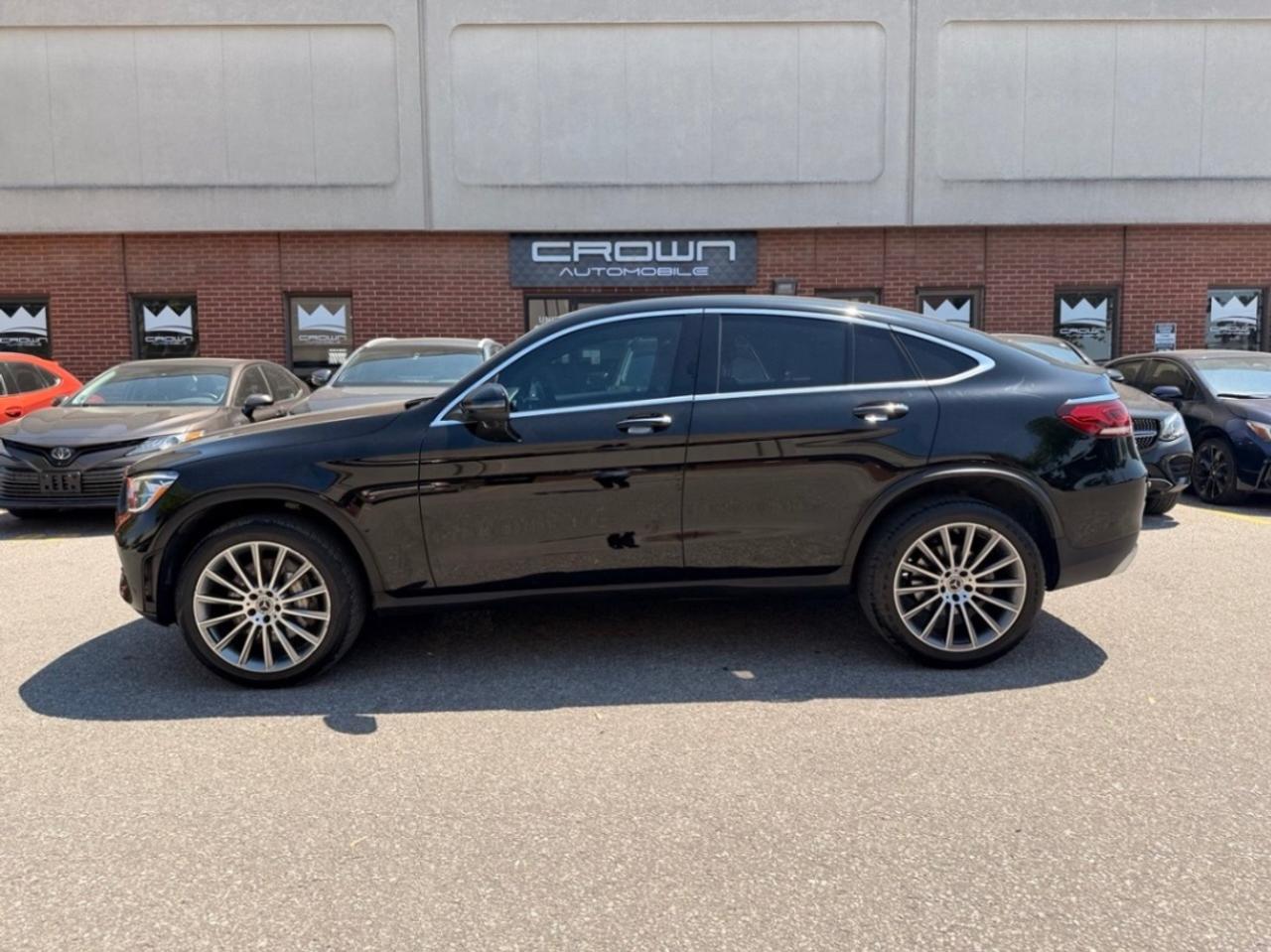 2021 Mercedes-Benz GLC-Class GLC 300 4MATIC Coupe Photo3