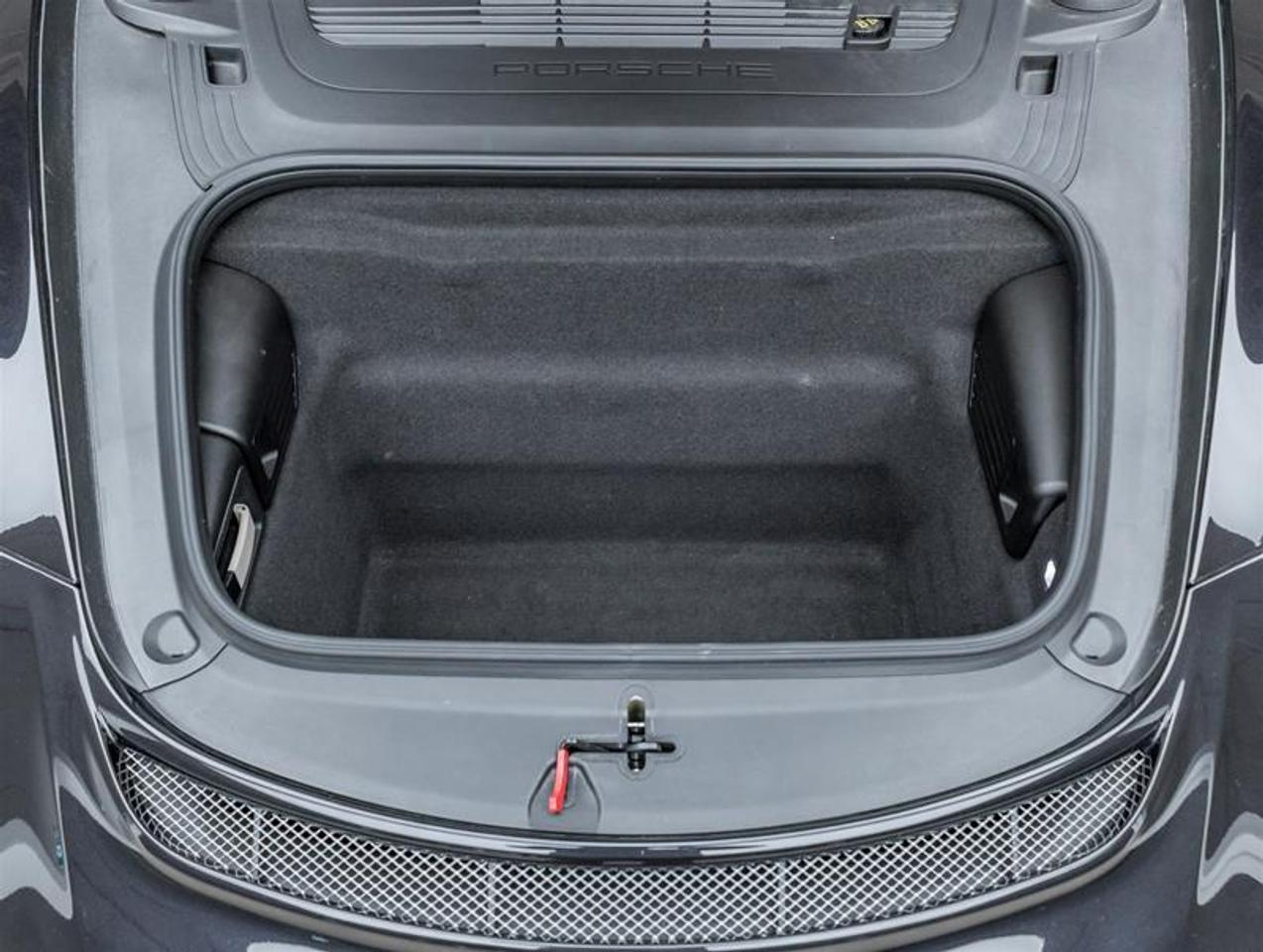 2018 Porsche 911  Photo
