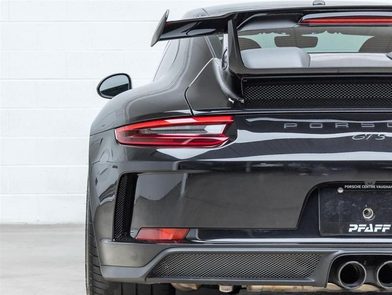 2018 Porsche 911  Photo