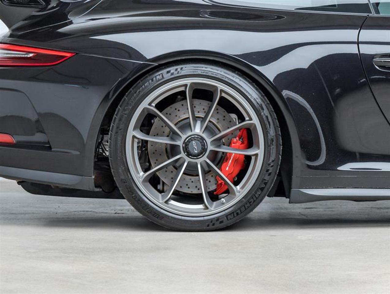 2018 Porsche 911  Photo