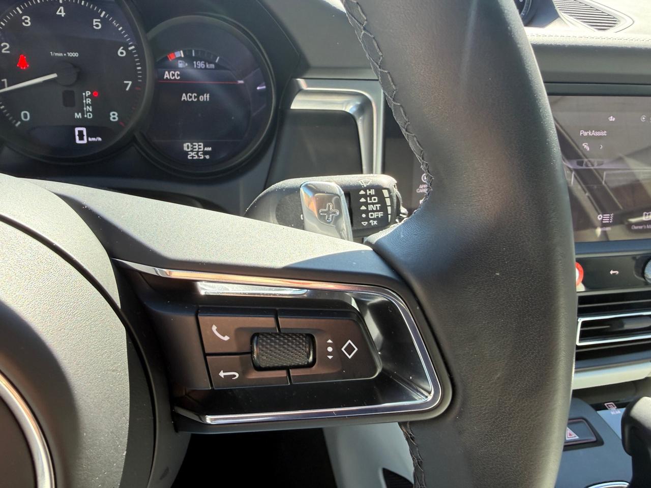 2023 Porsche Macan AWD, PREMIUM PLUS PKG, ACTIVE CRUISE CONTROL Photo