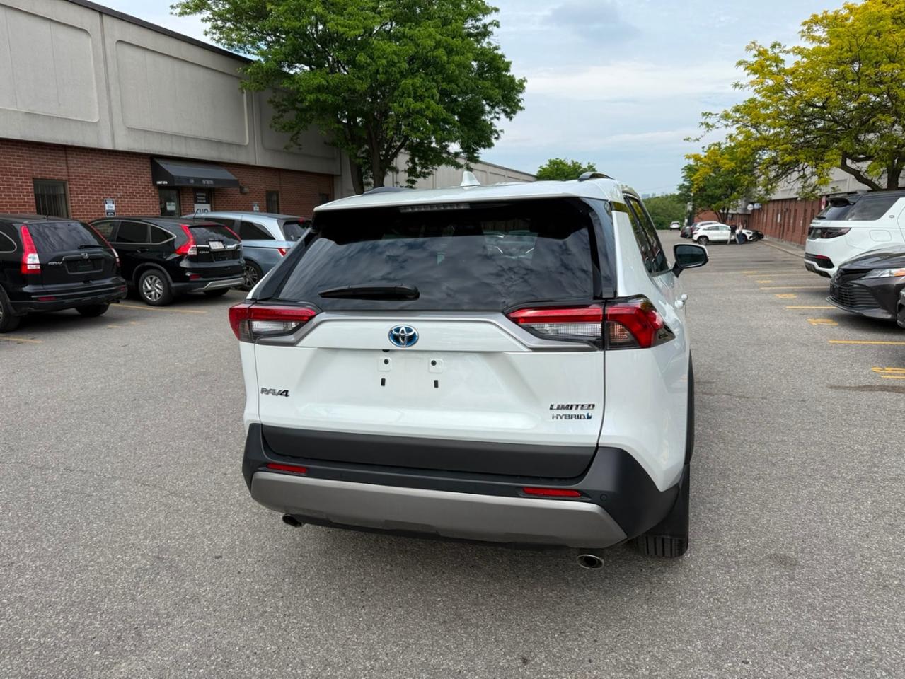 2024 Toyota RAV4 Hybrid Limited AWD Photo
