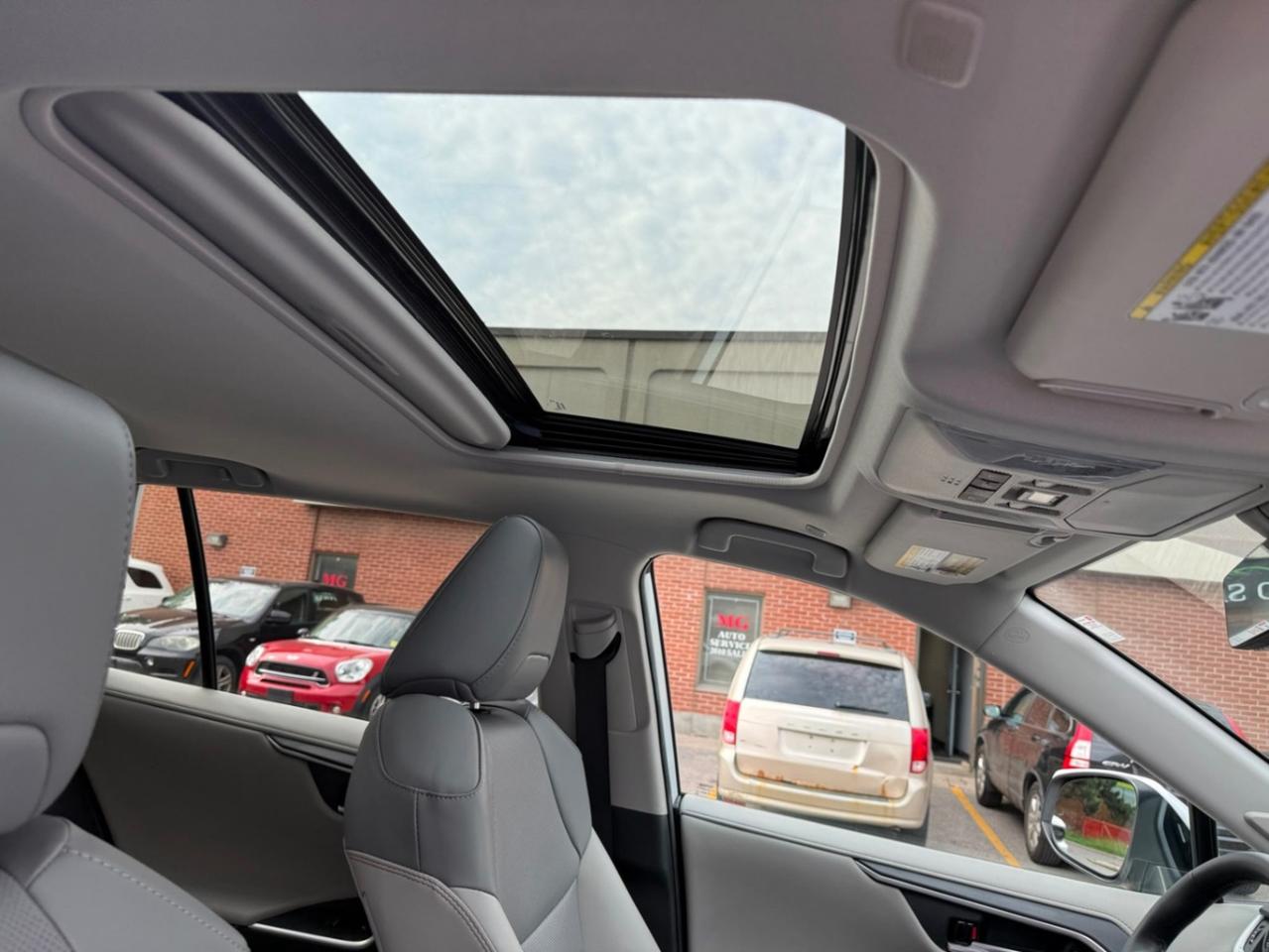 2024 Toyota RAV4 Hybrid Limited AWD Photo