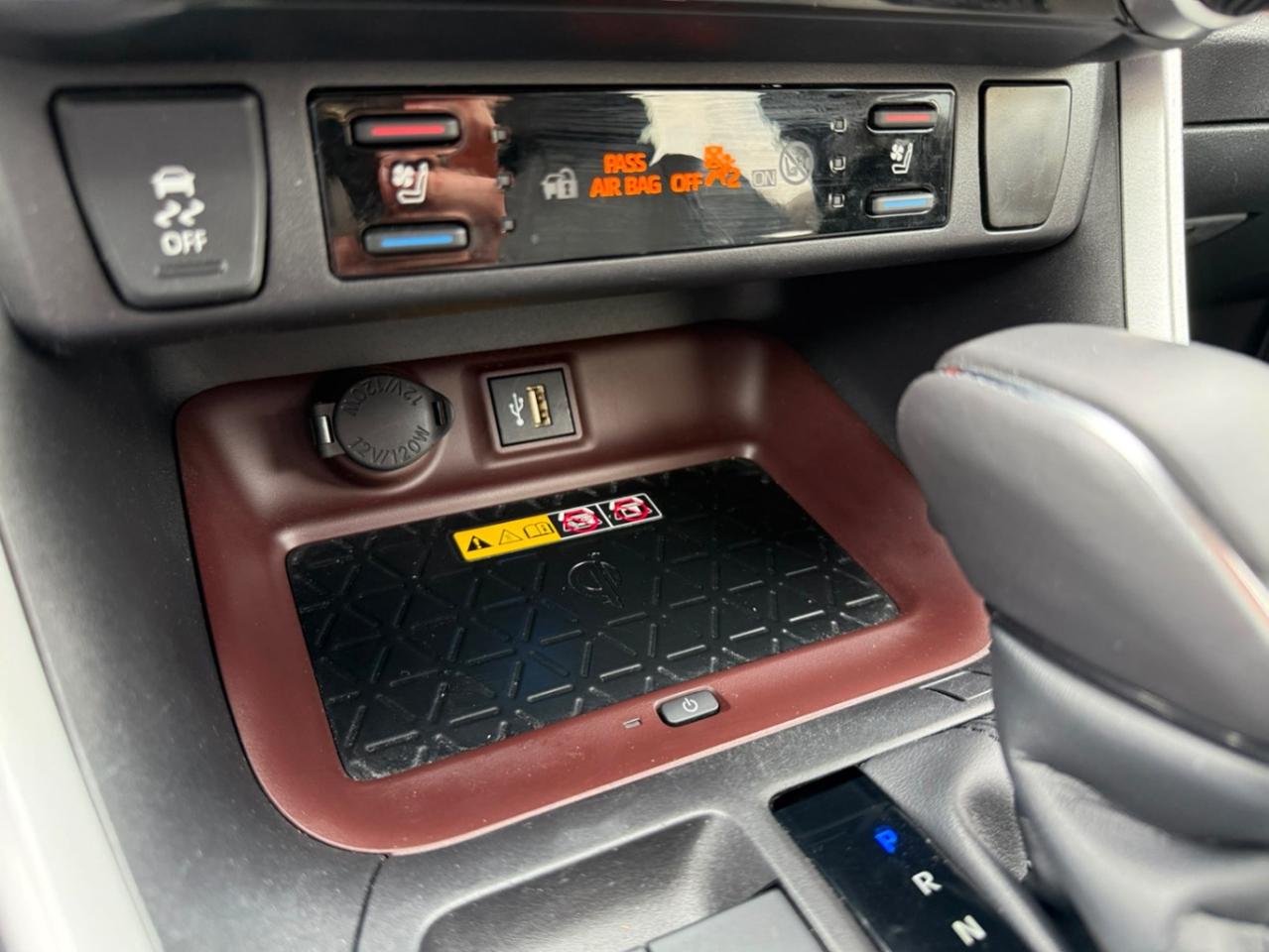 2024 Toyota RAV4 Hybrid Limited AWD Photo