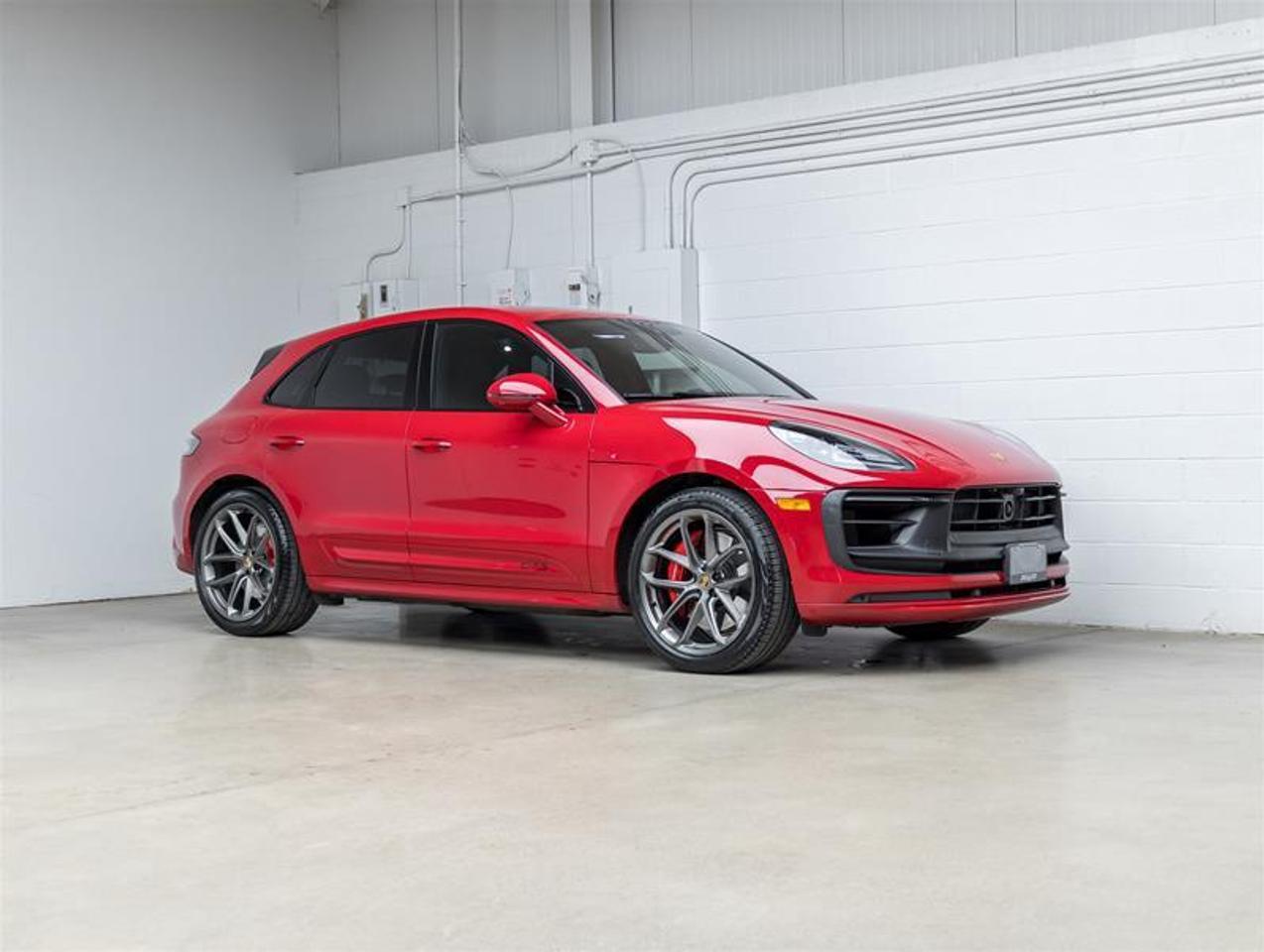 2024 Porsche Macan  Photo